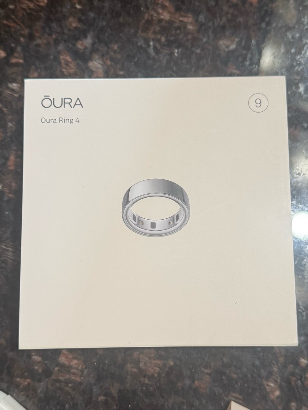 Oura Ring 4 Silver, size 9